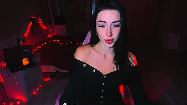 Snapshot of lovely_desire chatting on 09/10/25, 07:19 lovely desire online show from 09/10/25, 07:19