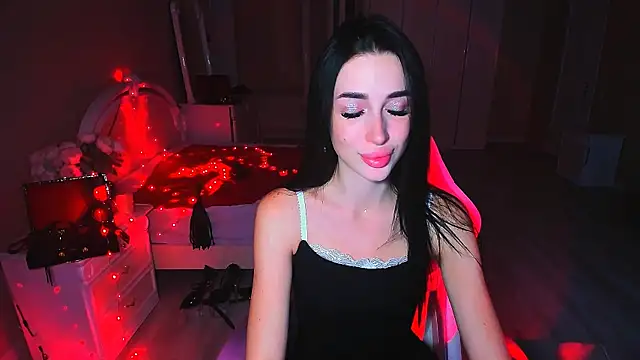 Snapshot of lovely_desire chatting on 10/12/25, 07:51 lovely desire online show from 10/12/25, 07:51