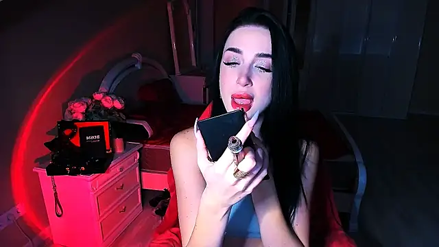 Snapshot of lovely_desire chatting on 11/14/25, 08:02 lovely desire online show from 11/14/25, 08:02