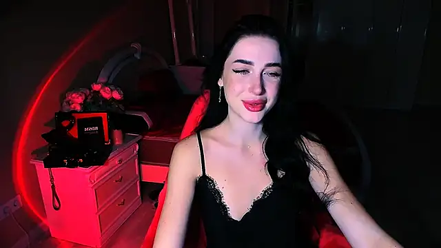 Snapshot of lovely_desire chatting on 11/19/25, 06:02 lovely desire online show from 11/19/25, 06:02