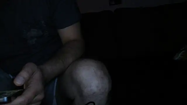 Snapshot of WilloGirl chatting on 03/23/25, 04:27 WilloGirl online show from 03/23/25, 04:27