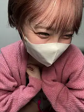 Snapshot of -x_MIU_x chatting on 03/03/26, 10:21 -x MIU x online show from 03/03/26, 10:21