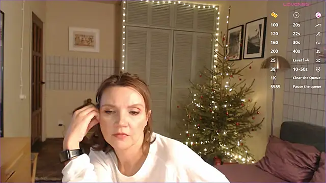 Charline TheFoxTail online show from 01/03/25, 08:32