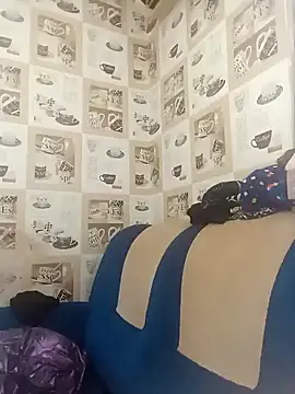 Veronica-Celie online show from 02/10/25, 10:53