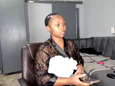 Pearl 00 online show from 02/18/26, 09:33