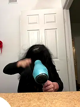 AlyssiaAmoreXO online show from 11/05/25, 03:34