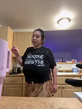 AlyssiaAmoreXO online show from 02/12/26, 03:07