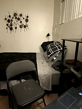 Snapshot of PEGATIVET chatting on 10/21/25, 09:43 PEGATIVET online show from 10/21/25, 09:43