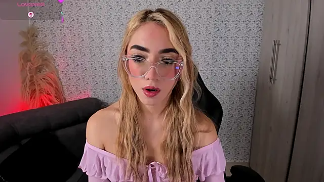 Sarajonnes online show from 03/18/26, 09:12