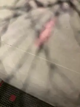 lescro95  online show from 02/15/26, 05:31