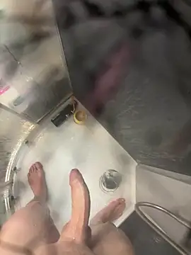 lescro95  online show from 04/04/26, 11:46