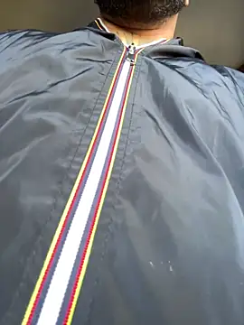 Dikkiduohottt online show from 10/07/25, 11:40