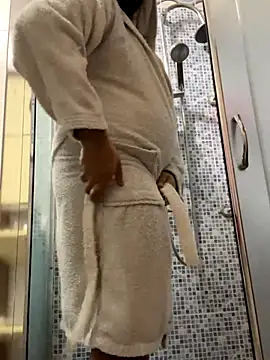 Dikkiduohottt online show from 10/29/25, 04:20