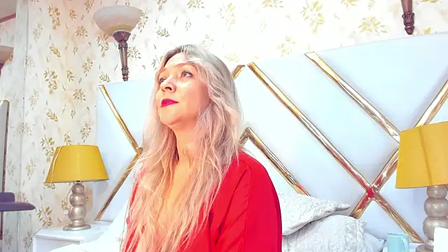 MalorySweet online show from 01/28/25, 03:46