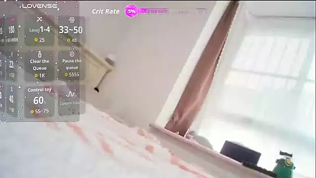 Snapshot of CN-Shanshan chatting on 11/27/25, 12:56 CN-Shanshan online show from 11/27/25, 12:56