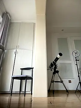 Snapshot of CN-Shanshan chatting on 12/02/25, 01:11 CN-Shanshan online show from 12/02/25, 01:11