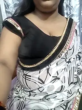 Cute payal0 online show from 05/02/26, 06:35