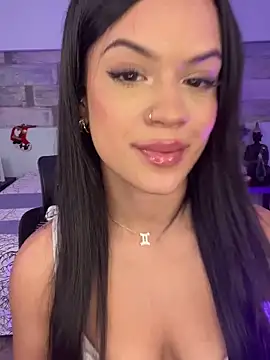 Alisha-Bond online show from 12/03/24, 02:25