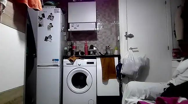 Snapshot of Just_Gabriella chatting on 03/15/25, 03:16 Just Gabriella online show from 03/15/25, 03:16