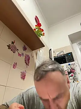 Lecatore80 online show from 04/13/26, 04:23