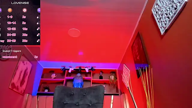 Lucy Williiams online show from 11/07/25, 11:43