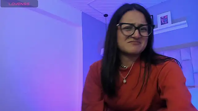 Lucy Williiams online show from 02/07/26, 07:50