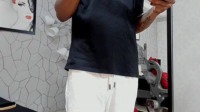 Snapshot of jackmacson chatting on 12/03/24, 01:52 jackmacson online show from 12/03/24, 01:52