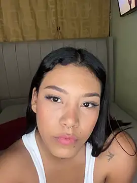 AbbieJons online show from 12/17/24, 08:21