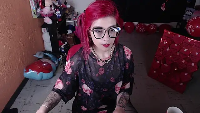 Snapshot of MissMiia2 chatting on 02/23/25, 12:59 MissMiia2 online show from 02/23/25, 12:59