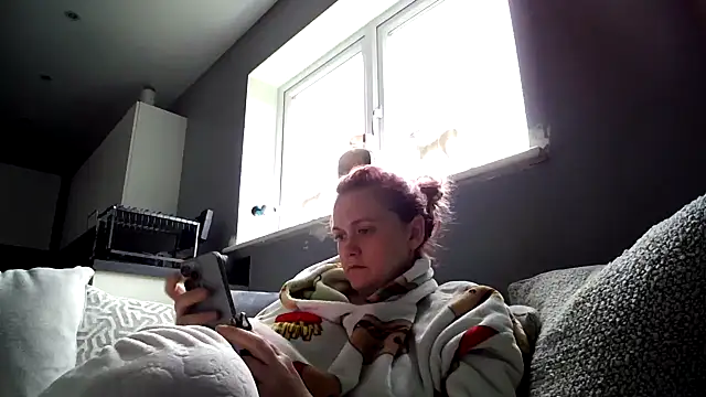 Snapshot of DynamicDuo_oxo chatting on 12/07/24, 11:18 DynamicDuo oxo online show from 12/07/24, 11:18