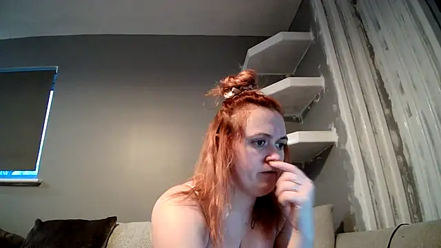 Snapshot of DynamicDuo_oxo chatting on 01/15/25, 04:21 DynamicDuo oxo online show from 01/15/25, 04:21