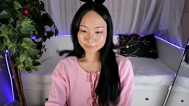 Inari Okami  online show from 12/20/24, 06:56