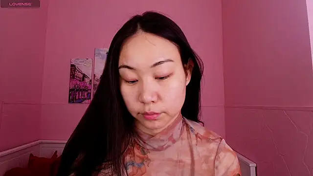 Inari Okami  online show from 02/09/26, 03:38