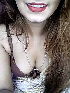 Snapshot of Diamond_queeen chatting on 10/09/25, 09:02 Diamond queeen online show from 10/09/25, 09:02