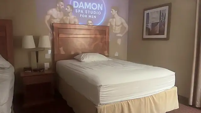 GymBoyVan online show from 11/17/25, 02:06