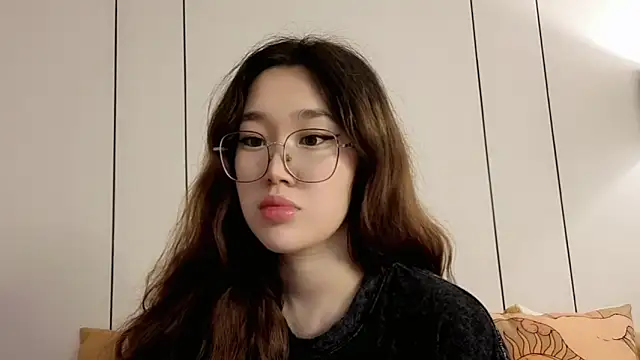 Snapshot of Jennatyan chatting on 06/19/26, 03:55 Jennatyan online show from 06/19/26, 03:55