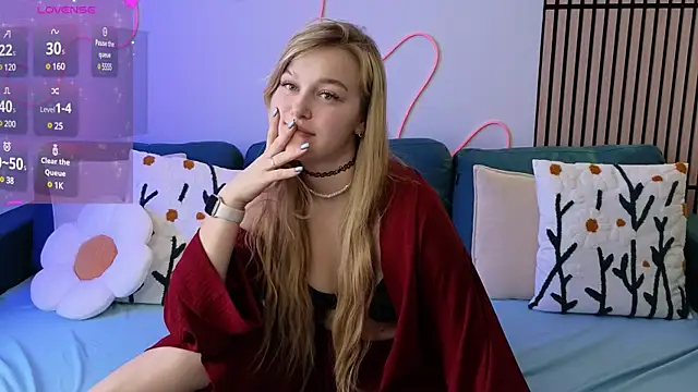 Snapshot of Mel_Nelson chatting on 03/08/25, 08:44 Mel Nelson online show from 03/08/25, 08:44