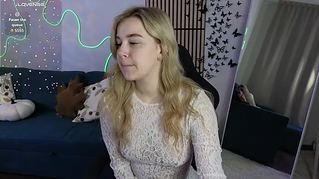 Snapshot of Mel_Nelson chatting on 12/05/25, 07:50 Mel Nelson online show from 12/05/25, 07:50