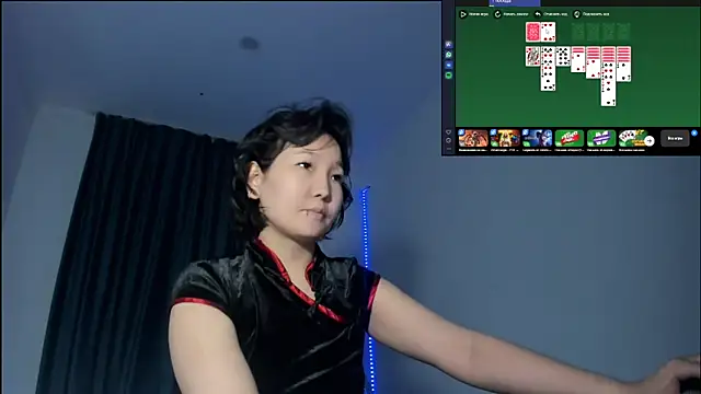Snapshot of himeros_goddess chatting on 12/11/24, 12:12 himeros goddess online show from 12/11/24, 12:12