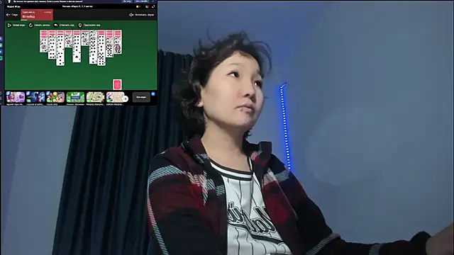 Snapshot of himeros_goddess chatting on 12/13/24, 01:04 himeros goddess online show from 12/13/24, 01:04