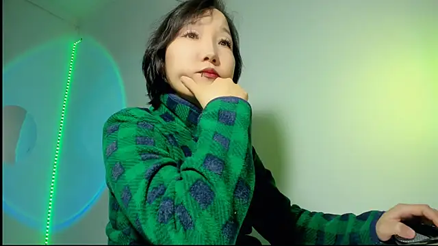Snapshot of himeros_goddess chatting on 12/27/24, 12:50 himeros goddess online show from 12/27/24, 12:50