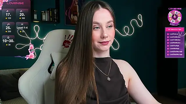 Snapshot of katie_taylorr chatting on 10/26/25, 03:01 katie taylorr online show from 10/26/25, 03:01