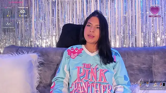 Snapshot of la_parce777 chatting on 11/12/25, 01:11 la parce777 online show from 11/12/25, 01:11