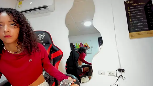 Milanxht online show from 01/21/25, 09:04