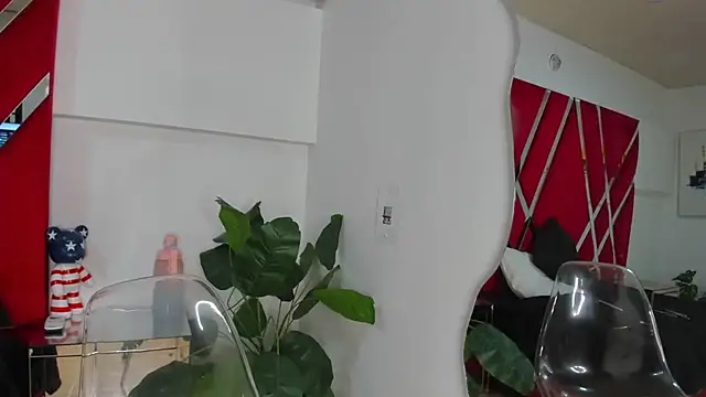 Milanxht online show from 09/08/25, 08:30