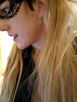 Hexe12346 online show from 10/26/25, 06:19