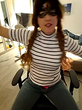 Hexe12346 online show from 11/10/25, 05:01