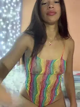 Snapshot of Nicole_cute1 chatting on 02/16/25, 05:15 Nicole cute1 online show from 02/16/25, 05:15