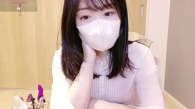 Snapshot of IORio2 chatting on 03/12/25, 07:28 IORio2 online show from 03/12/25, 07:28