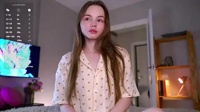 Snapshot of Miss_miracle chatting on 02/11/26, 04:56 Miss miracle online show from 02/11/26, 04:56